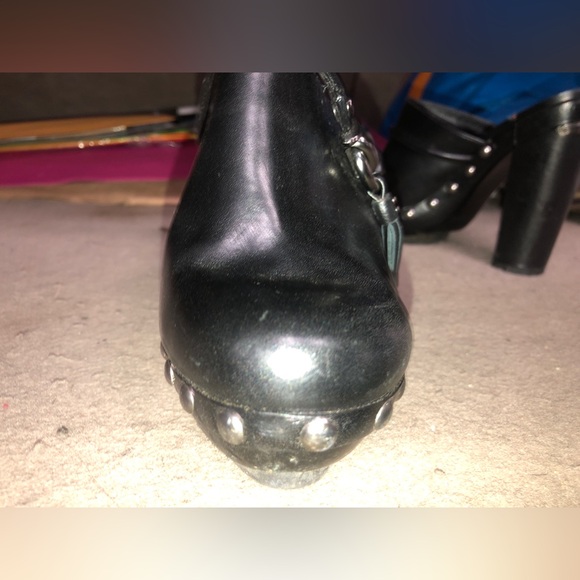 Black Coach style est.1941 size 6/12 used three times it’s too tall for me. - Picture 7 of 7